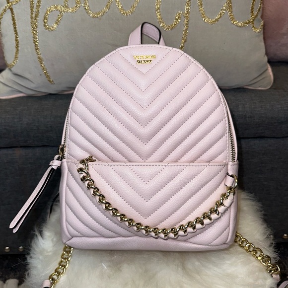 Victoria's Secret Handbags - VICTORIA’S SECRET MINI BLUSH QUILTED  BACKPACK✨